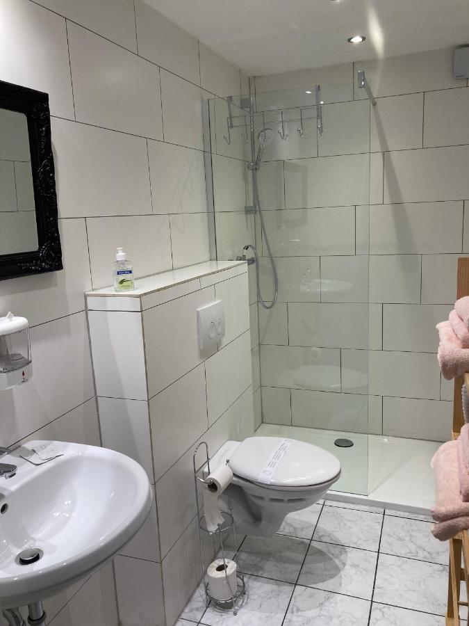 Mikroapartments Klarenthal Saarbruecken Ngoại thất bức ảnh