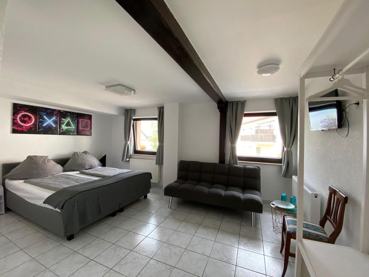 Mikroapartments Klarenthal Saarbruecken Ngoại thất bức ảnh